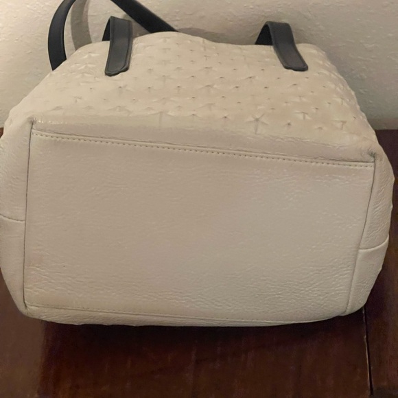 Jimmy Choo Sofia Cream Star-Embossed Tote - Picture 4 of 9